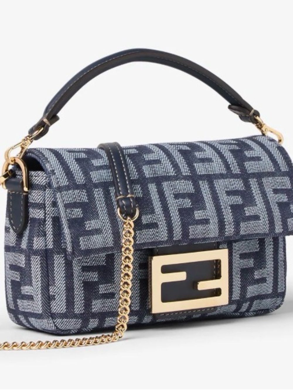 Fendi Baguette Mini
Dark blue denim-effect FF jacquard bag - Picture 2 of 12